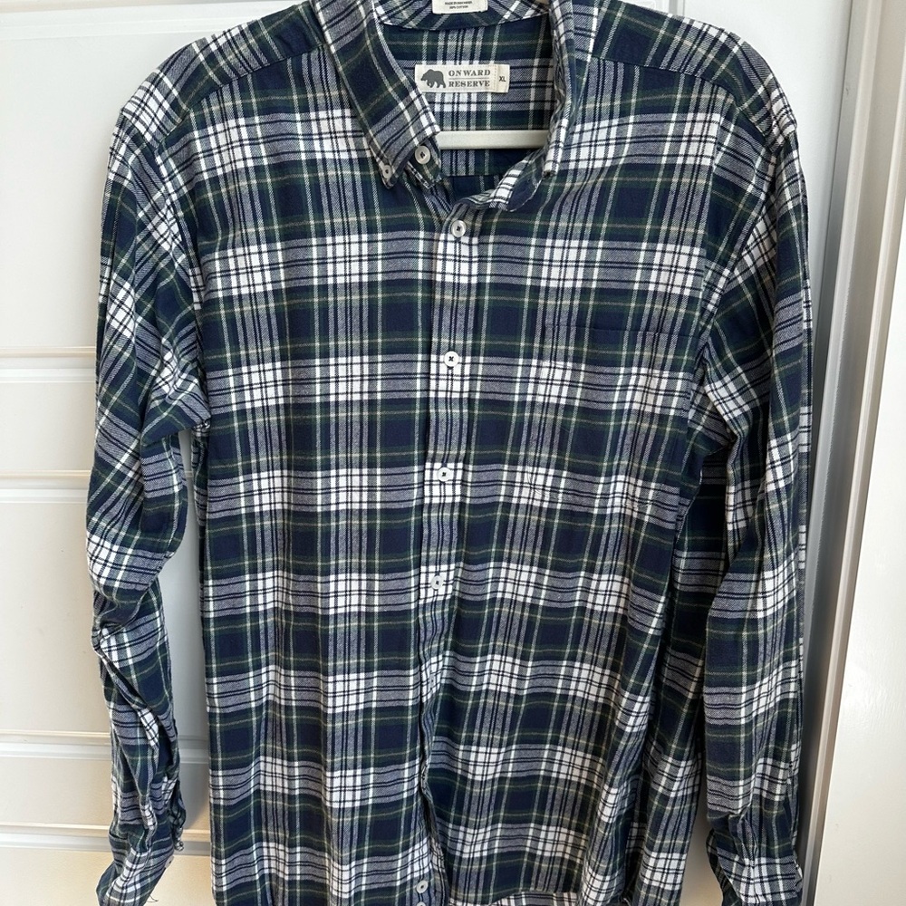 Onward Reserve Men’s Flannel Button-Down Shirt Size XL